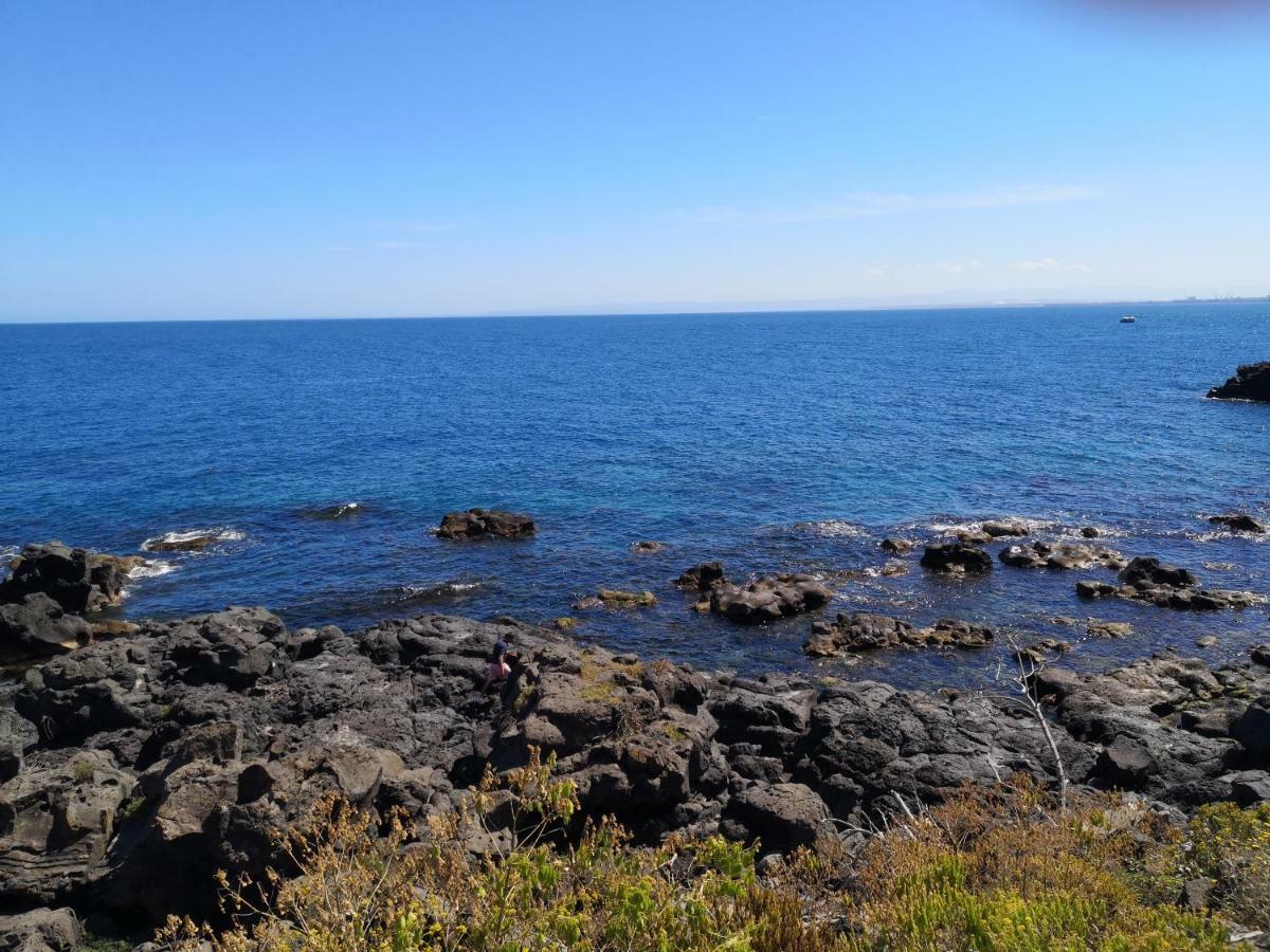 La Lampara Apartment Aci Castello Exterior foto